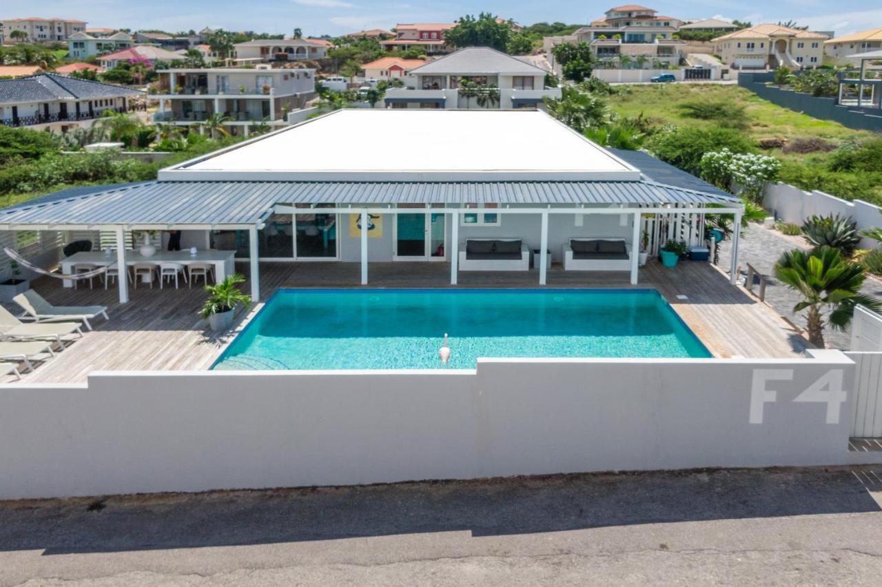 Villa Vermaire Apartments Виллемстад Экстерьер фото